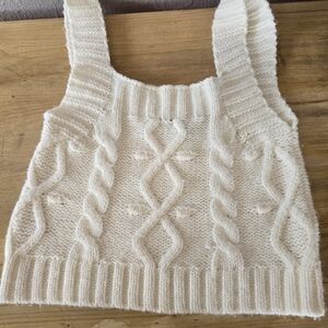 Cozy Cable Knit Sweater - Cream